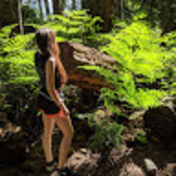 Meet your Posher, Rachael - Picture 1 of 1